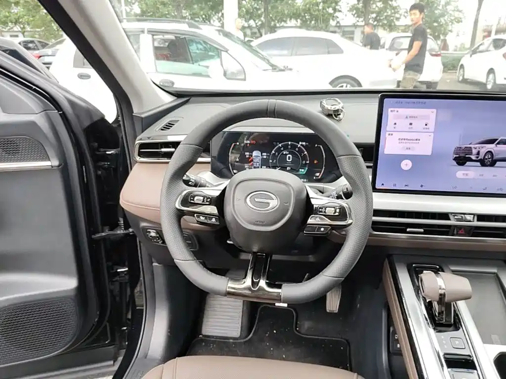 GAC Trumpchi GS4 2025 — фото 11