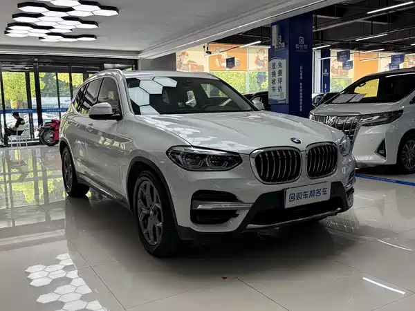 BMW X3 2021