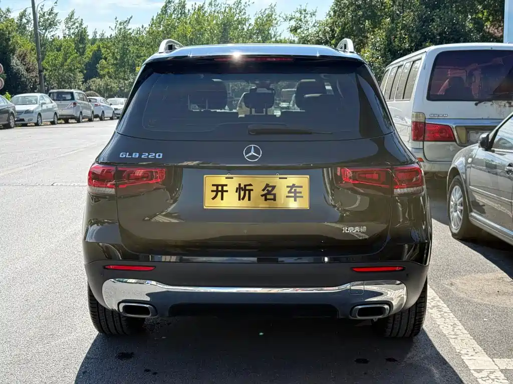 Mercedes-Benz GLB 2022