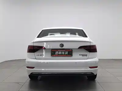 Volkswagen Sagitar 2020