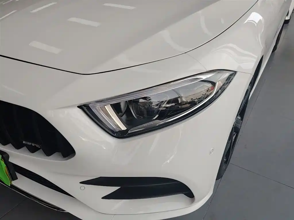 Mercedes-Benz CLS 2018 — фото 24