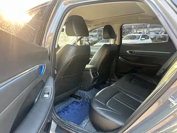 Hyundai Sonata 2022