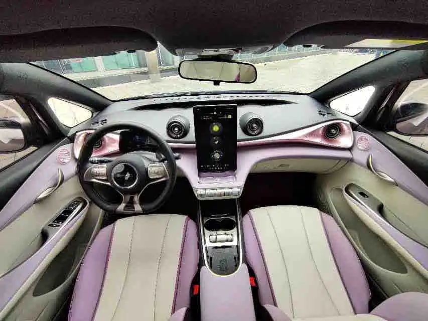 BYD Dolphin 2023