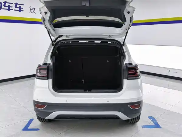 Volkswagen Tacqua 2020