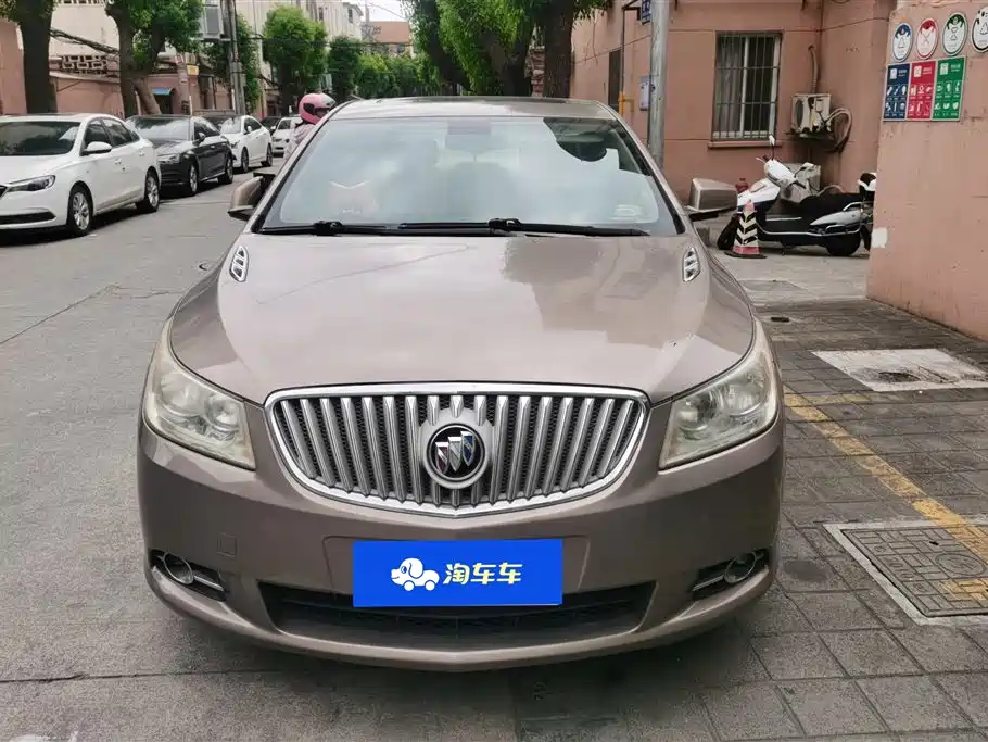 Buick LaCrosse 2013 — фото 2