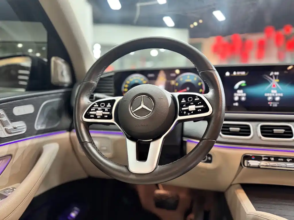 Mercedes-Benz GLE 2020 — фото 11