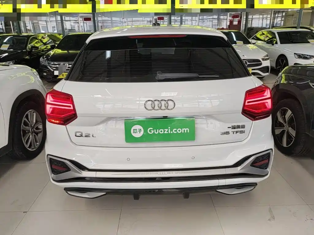 Audi Q2L 2022