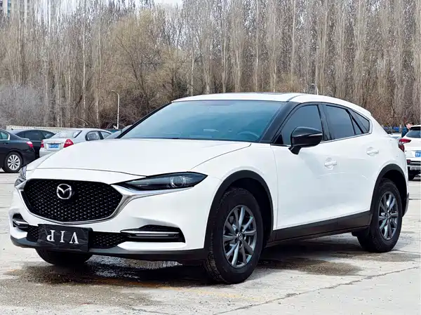 Mazda CX-4 2023