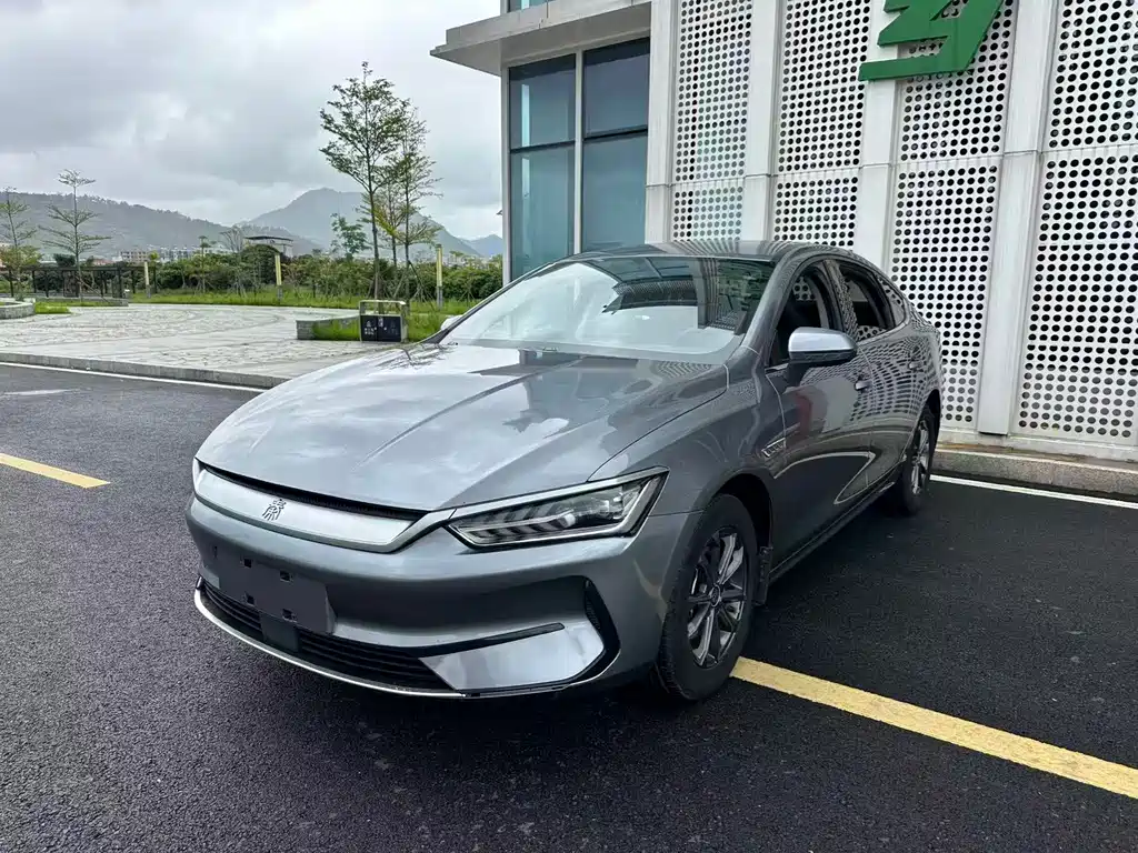 BYD Qin PLUS 2022 — фото 20