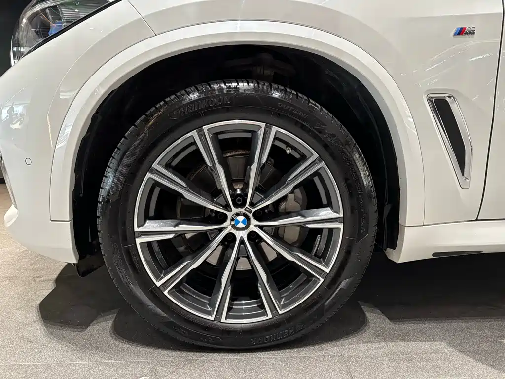 BMW X5 2023 — фото 8