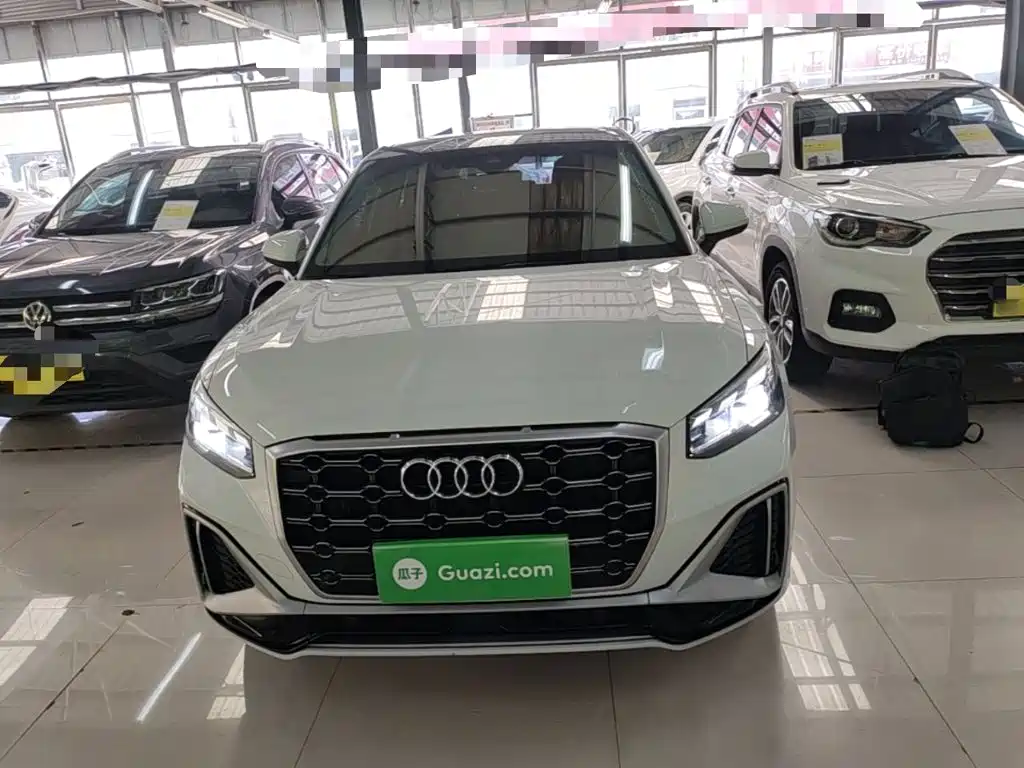 Audi Q2L 2022