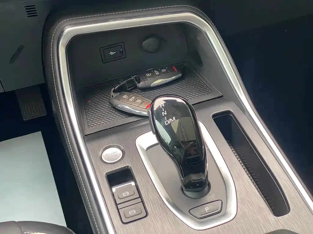 Haval H6 2023 — фото 16