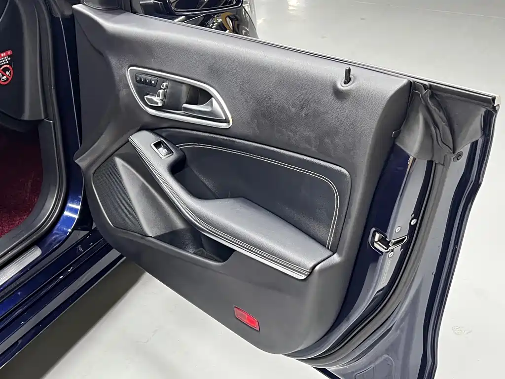 Mercedes-Benz CLA 2018 — фото 26