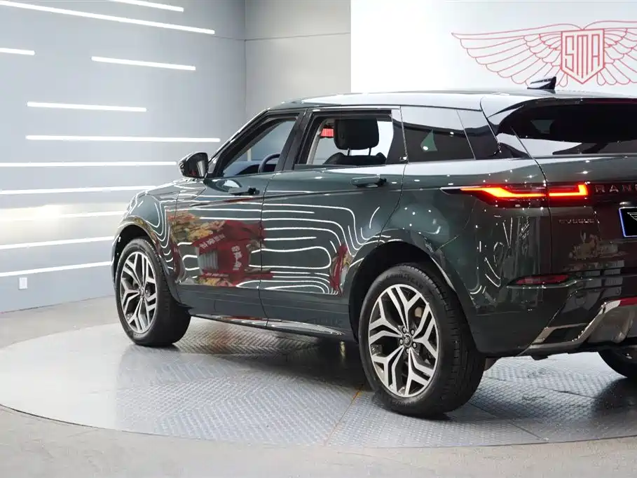 Land Rover Evoque 2025 — фото 5