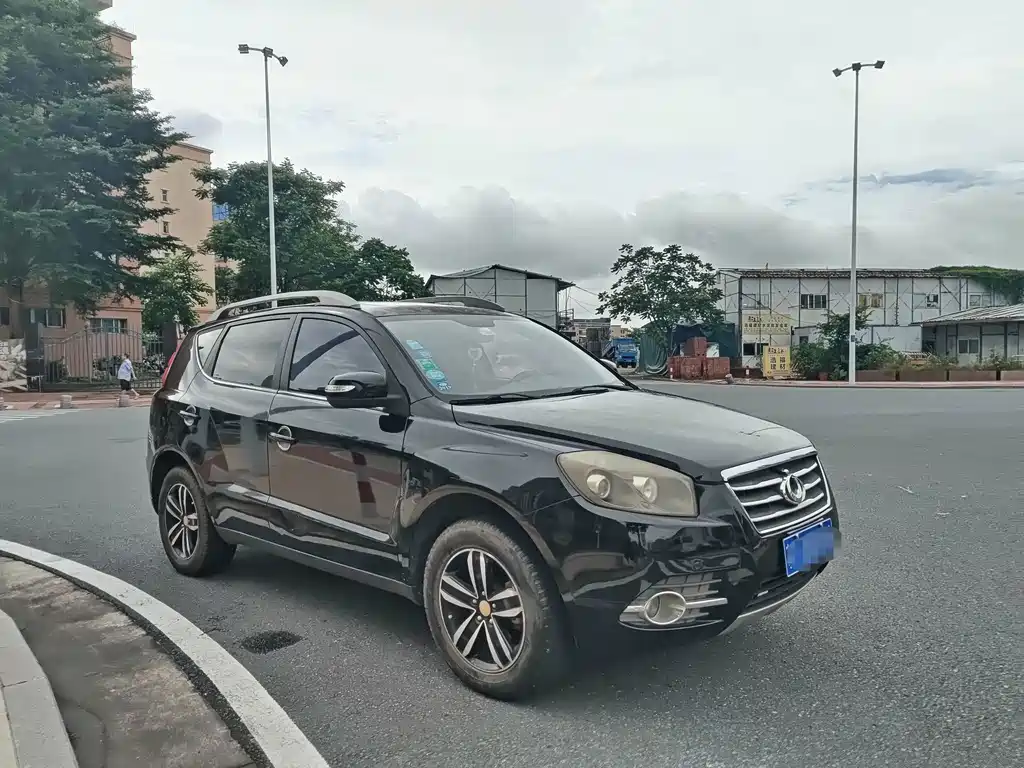 Geely GX7 2015
