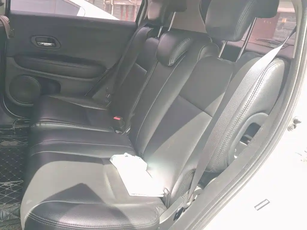 Honda Vezel 2018 — фото 15