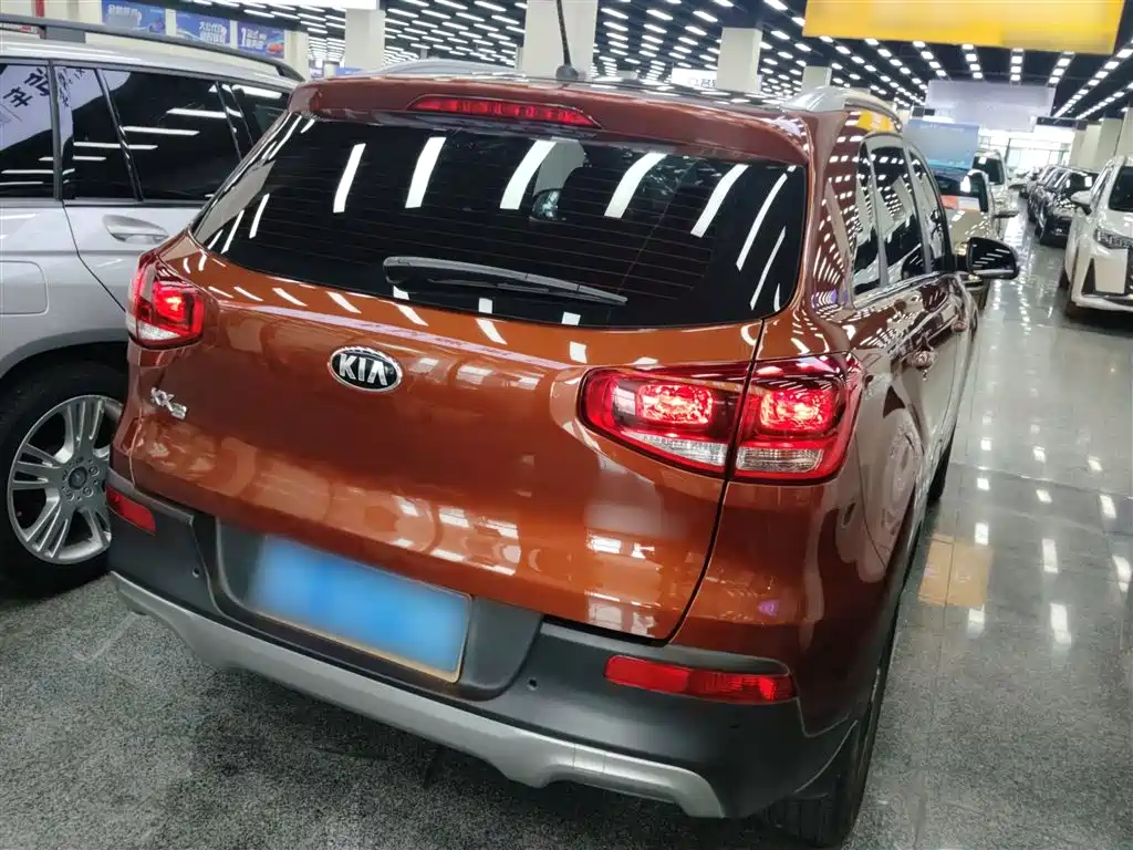 Kia KX3 2015 — фото 5
