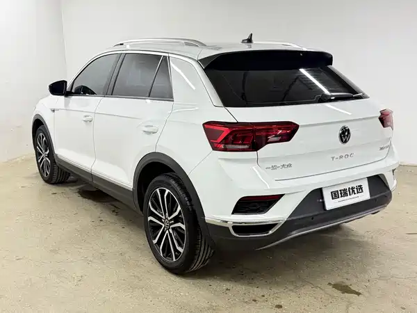 Volkswagen T-Roc 2023