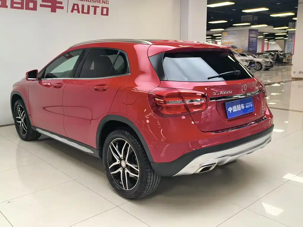 Mercedes-Benz GLA 2016 — фото 15