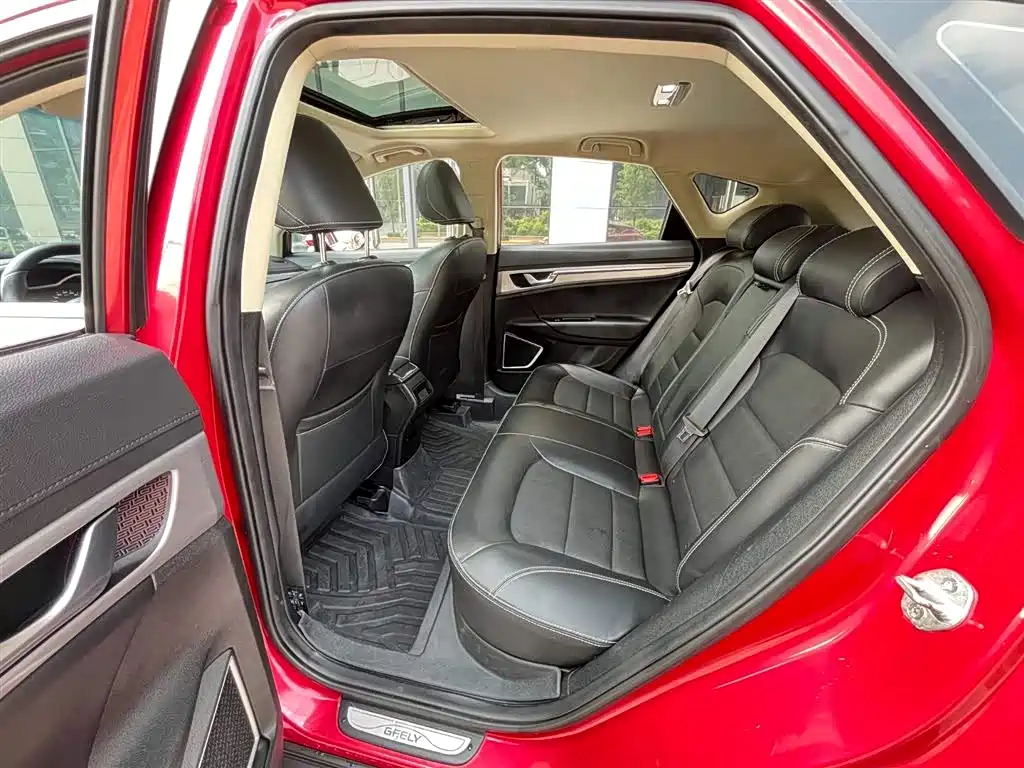 Geely Emgrand GS 2020 — фото 11