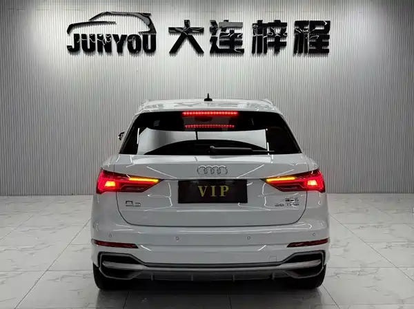 Audi Q3 2022
