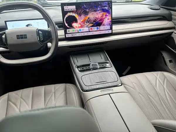 Geely Galaxy Starshine 8 2025