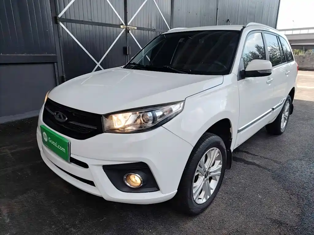 Chery Tiggo 3 2016 — фото 2