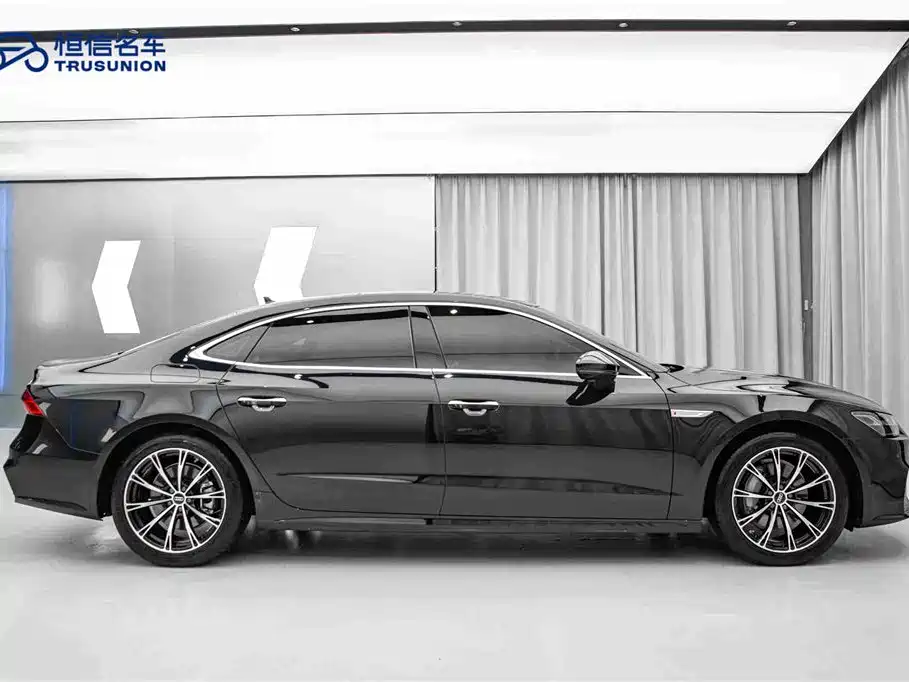 Audi A7L 2025 — фото 4