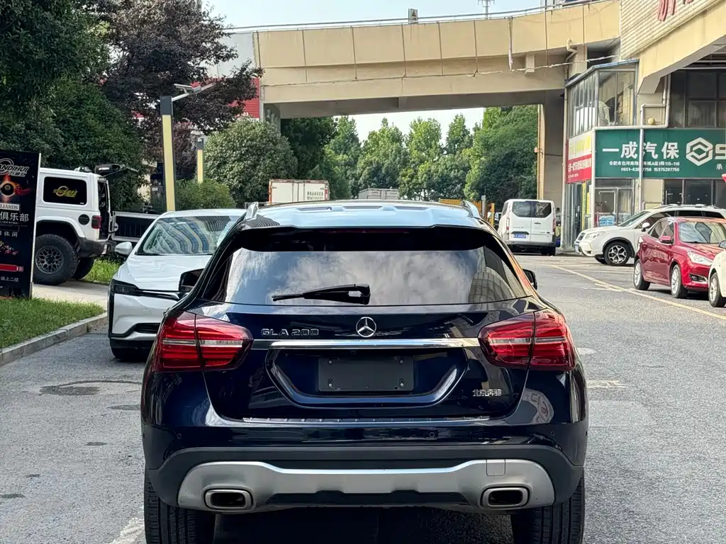 Mercedes-Benz GLA 2018