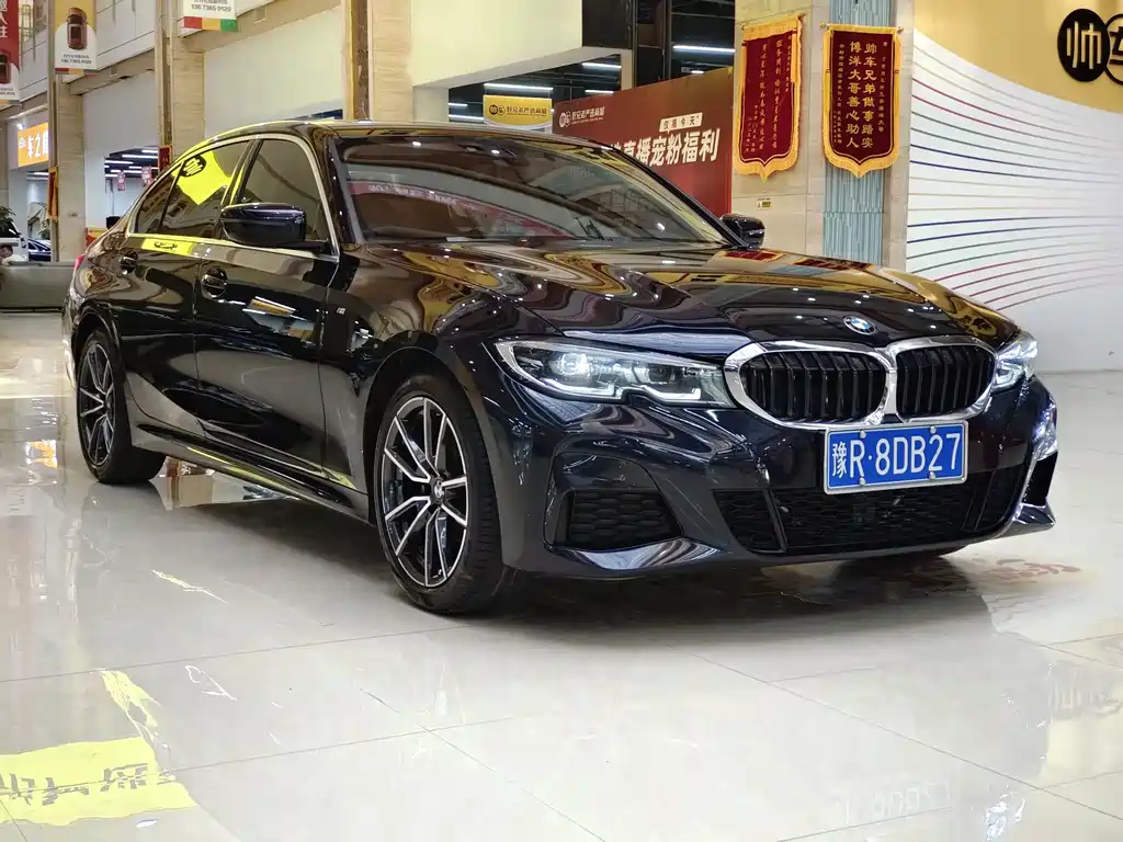 BMW 3 Series 2021