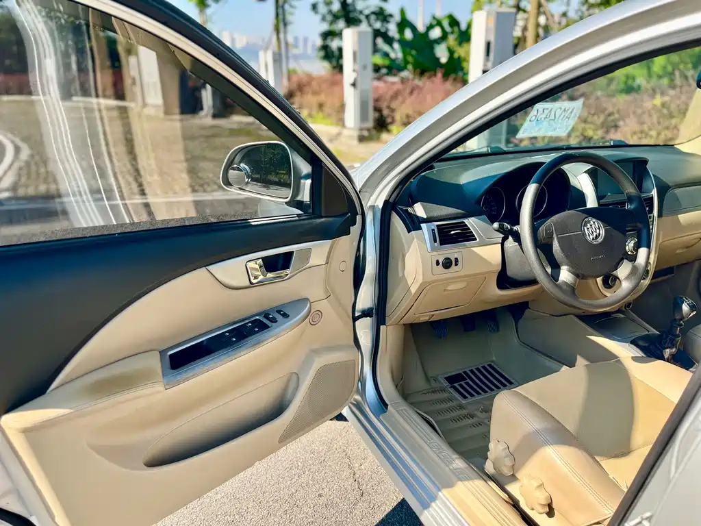 Buick Excelle 2014