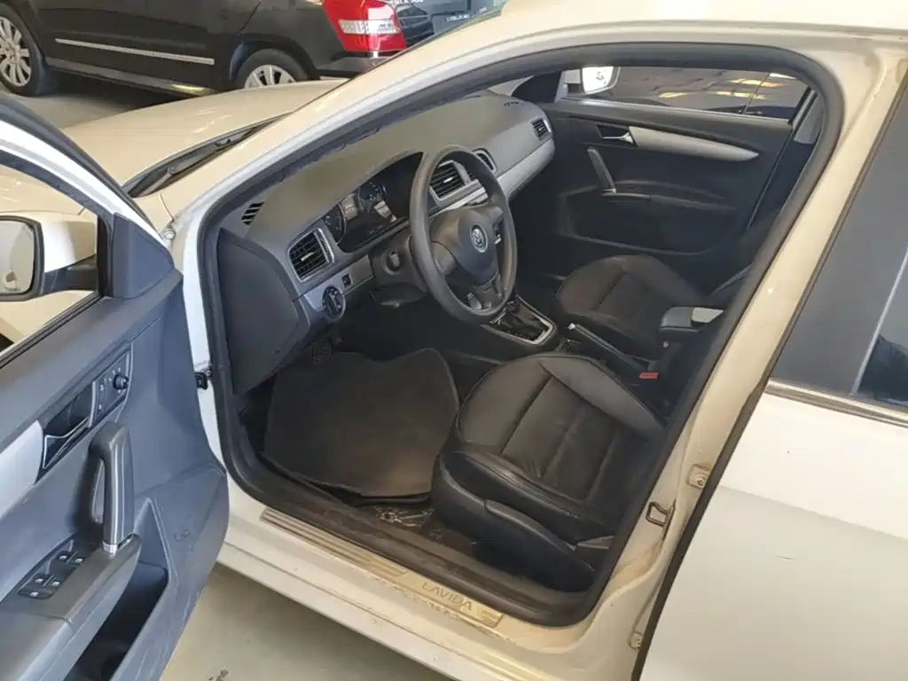 Volkswagen Gran Lavida 2015 — фото 16