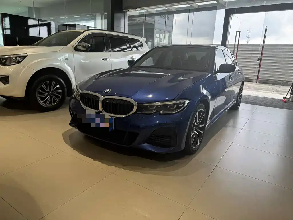 BMW 3 Series 2021
