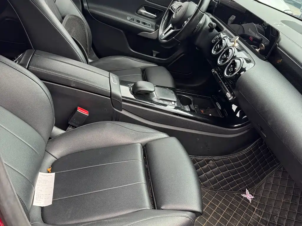 Mercedes-Benz A-Class 2021 — фото 14