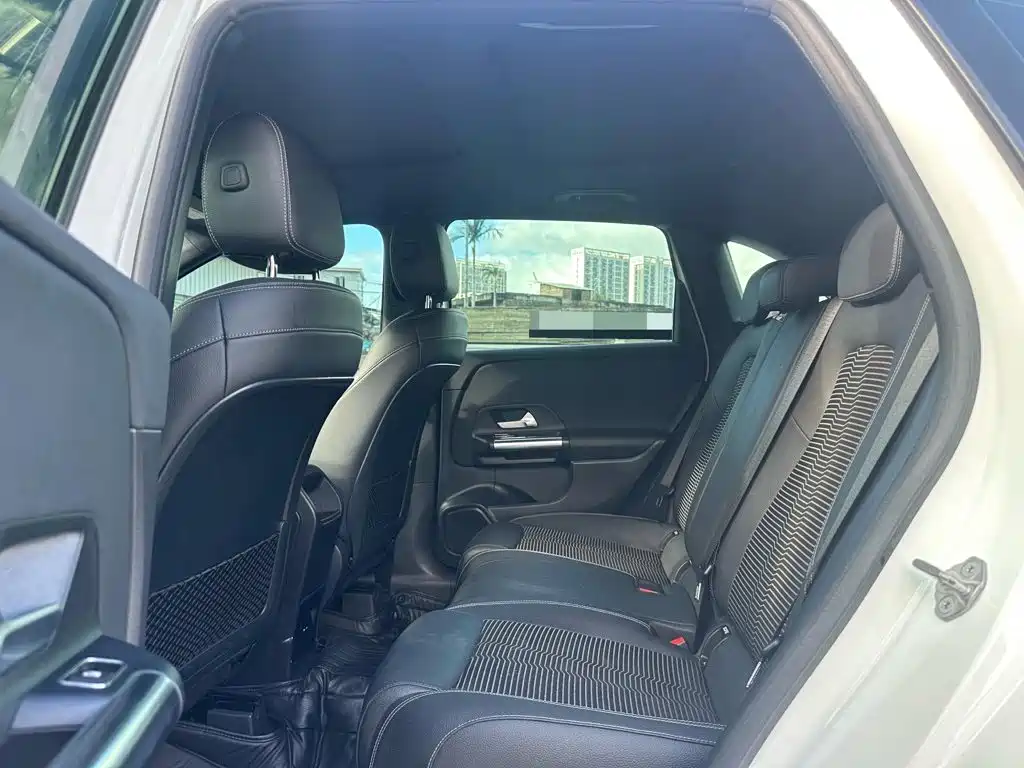 Mercedes-Benz B-Class 2020