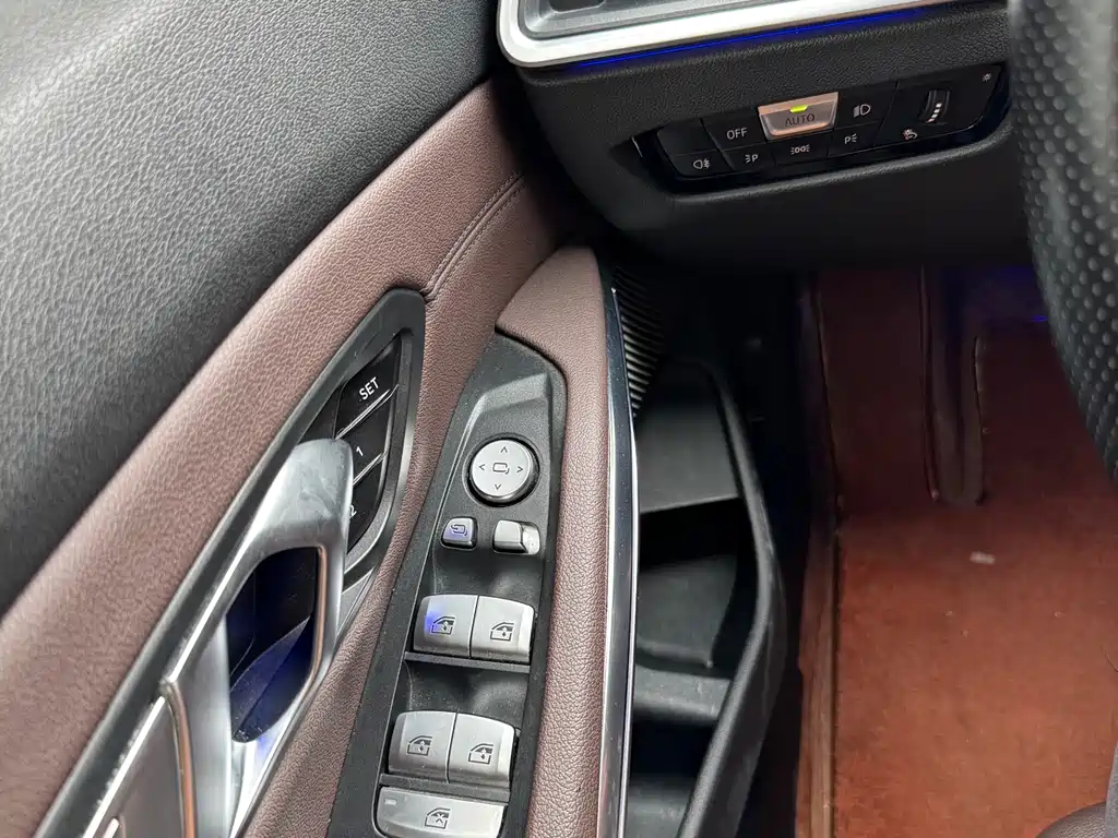 BMW 3 Series 2020 — фото 10