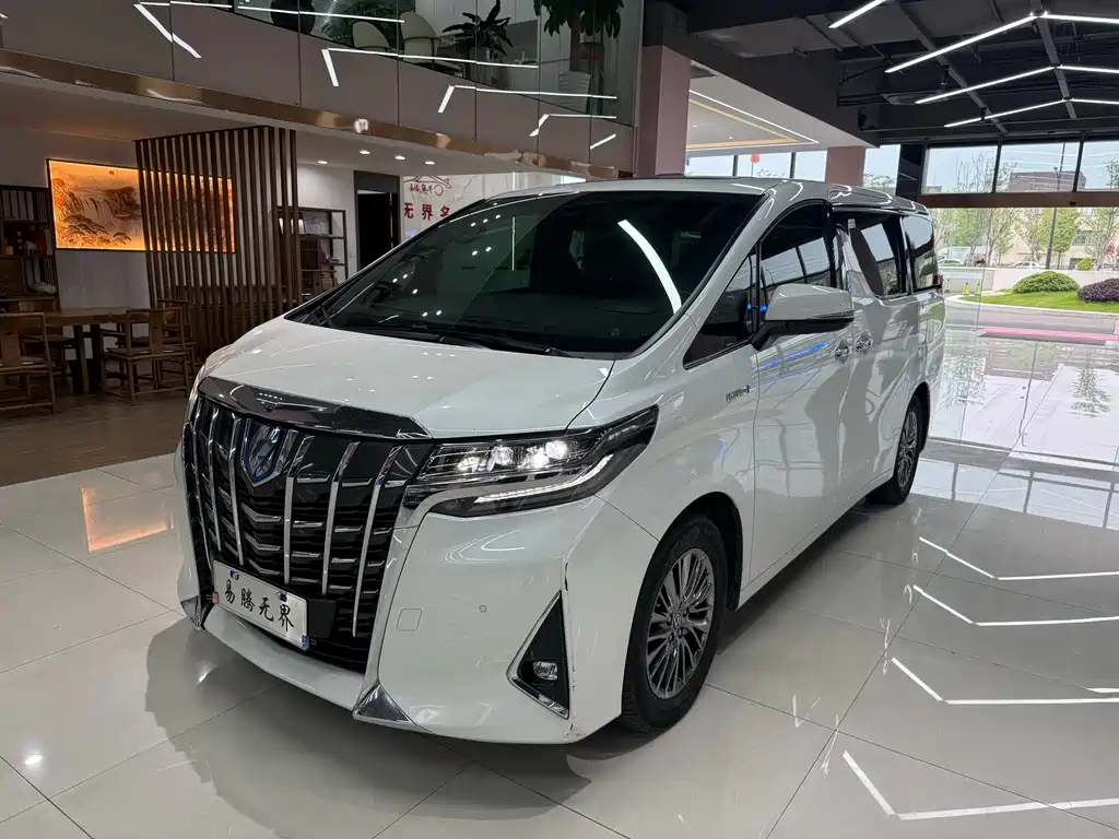 Toyota Alphard 2020 — фото 1