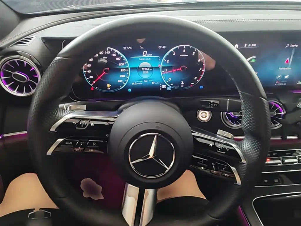 Mercedes-Benz E-Class 2022 — фото 10