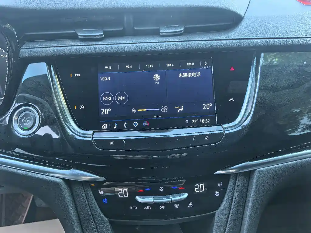 Cadillac XT6 2022 — фото 13