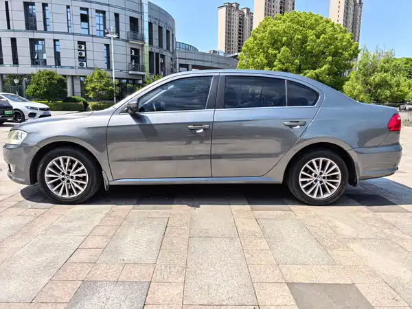 Volkswagen Lavida 2013