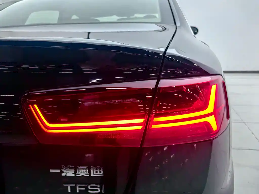 Audi A6L 2016 — фото 19