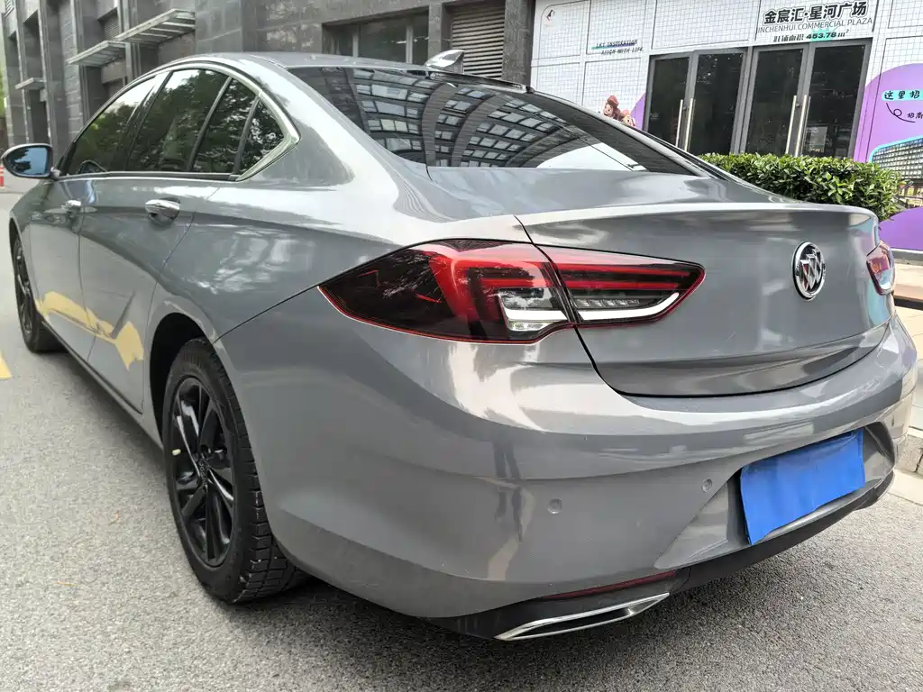 Buick Regal 2021 — фото 11