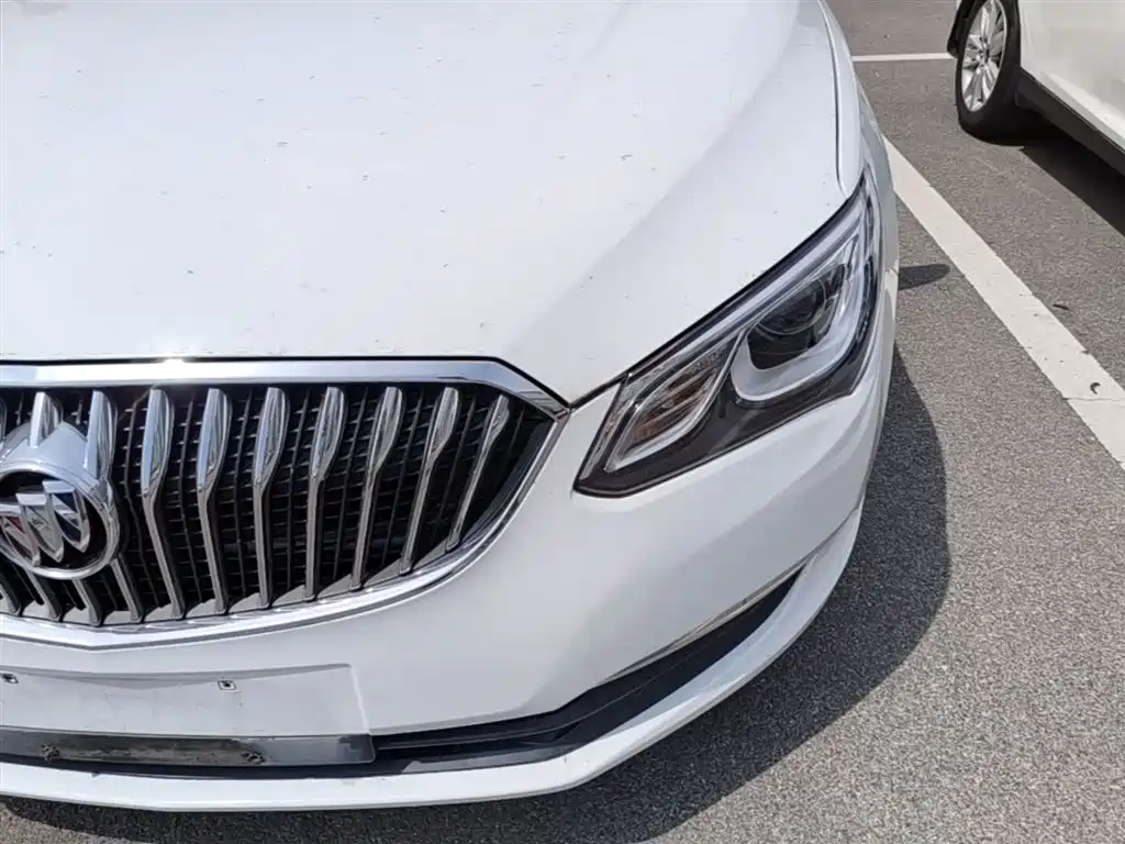 Buick Excelle 2017 — фото 24