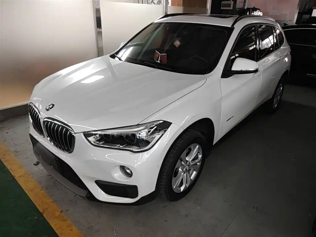 BMW X1 2017 — фото 2