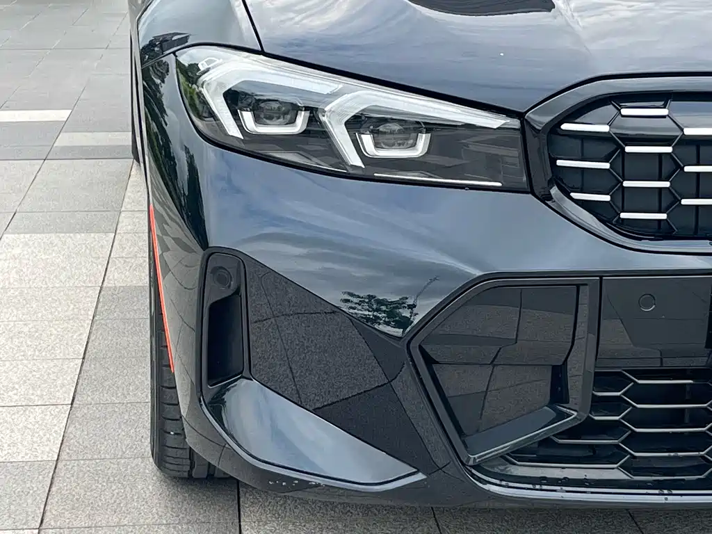 BMW 3 Series 2023