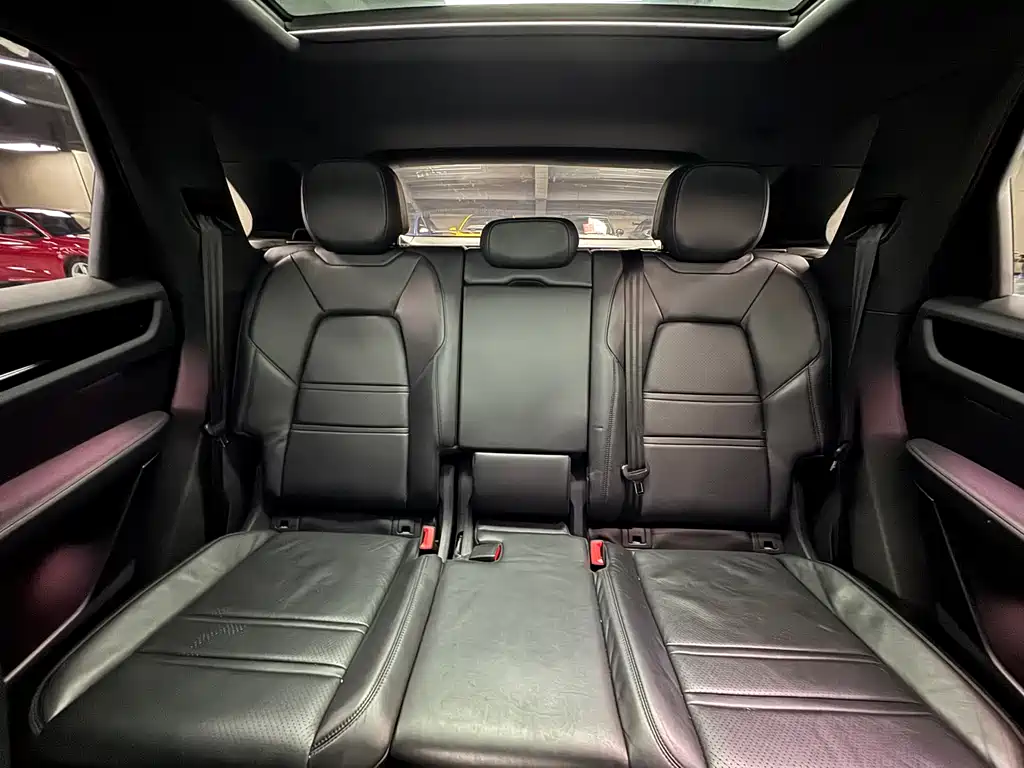 Porsche Cayenne 2019 — фото 11