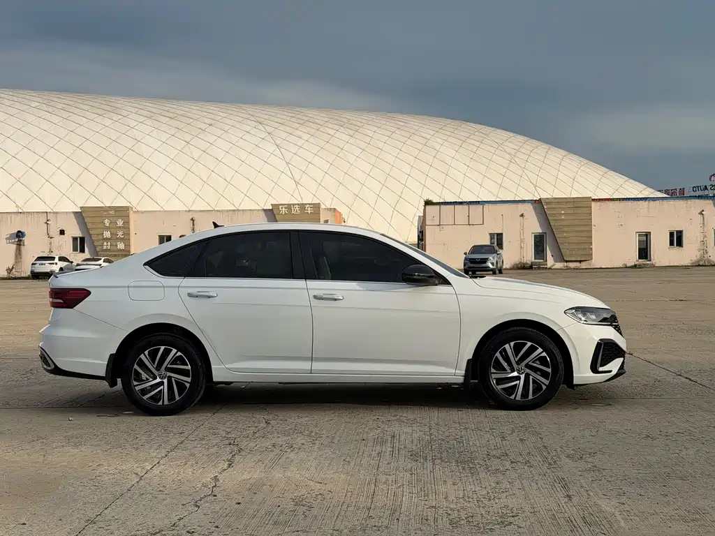 Volkswagen Lavida 2023
