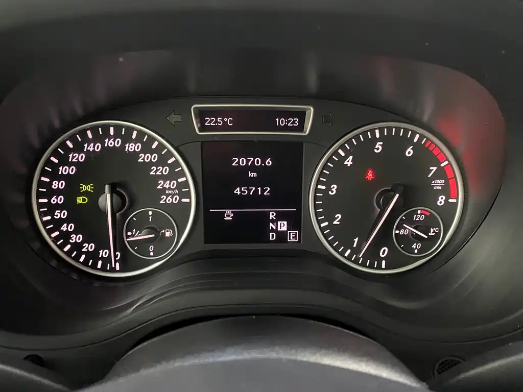 Mercedes-Benz B-Class 2013 — фото 18