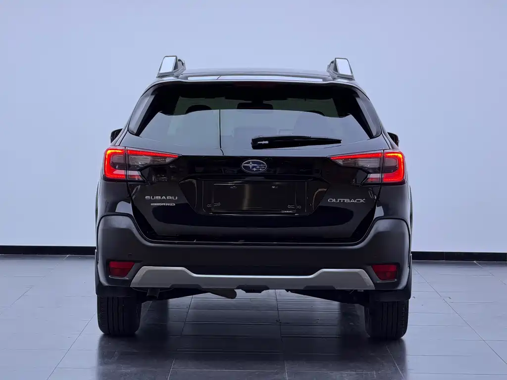 Subaru Outback 2021 — фото 17