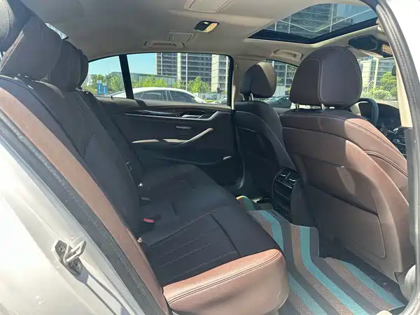 BMW 5 Series 2020